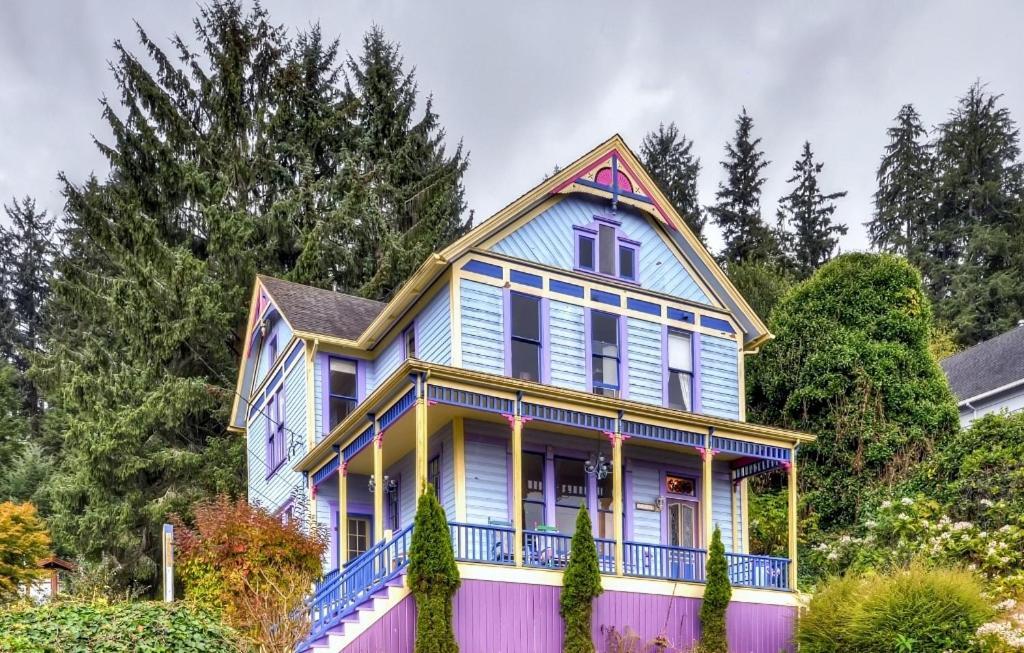 Astoria Painted Lady Historic Apt With River View! Eksteriør bilde
