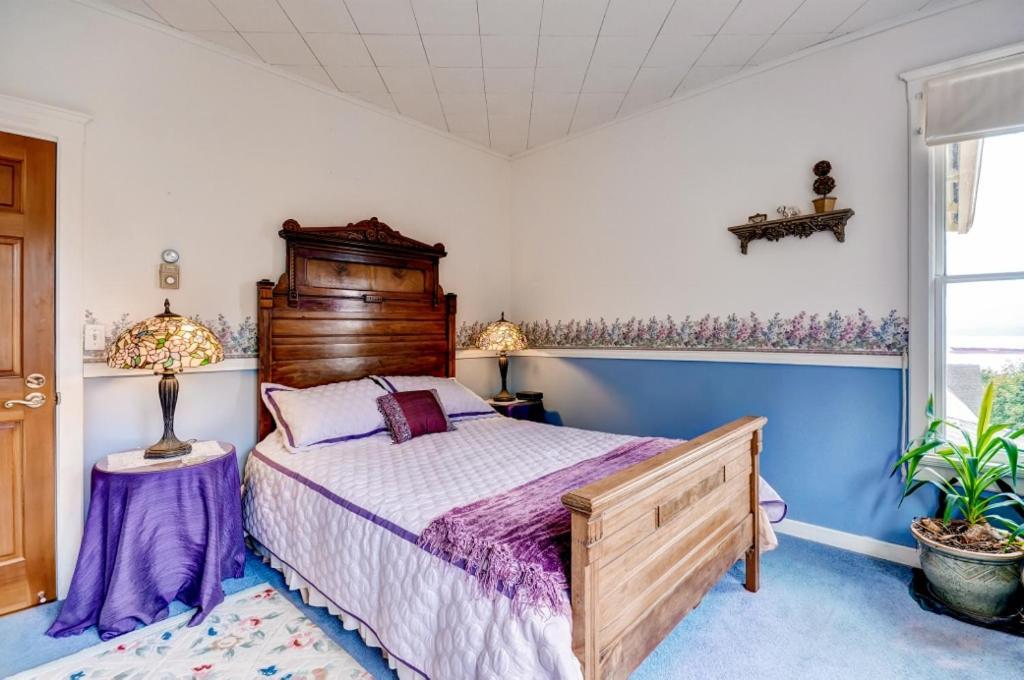 Astoria Painted Lady Historic Apt With River View! Eksteriør bilde